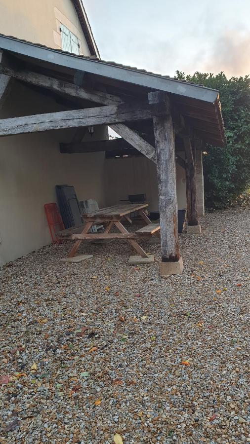 Gite Le Campagnard Saint-Germain-Des-Bois  Buitenkant foto