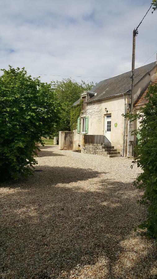 Gite Le Campagnard Saint-Germain-Des-Bois  Buitenkant foto